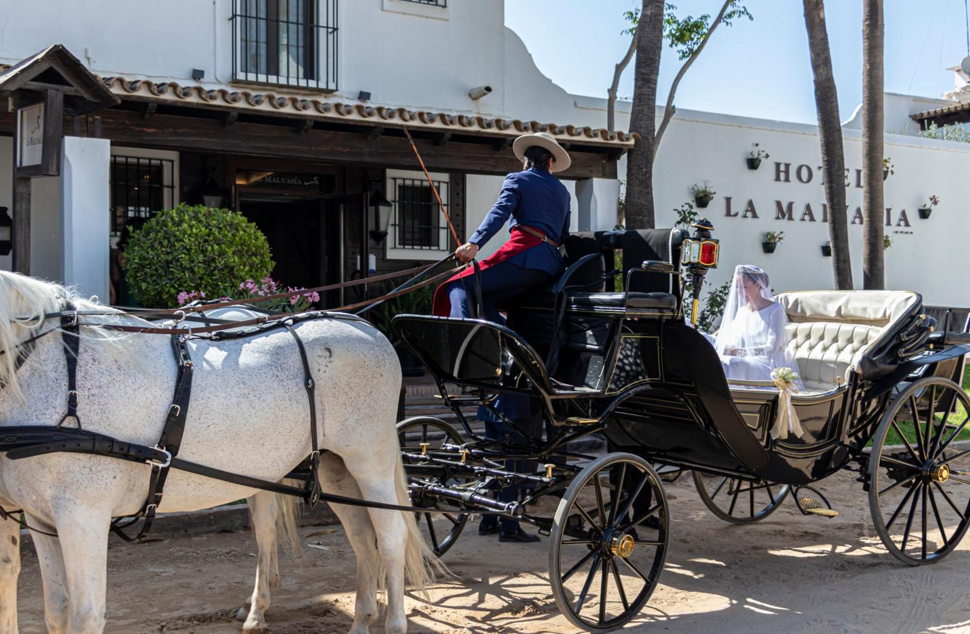 Hotel La Malvasia เอลโรซิโอ ภายนอก รูปภาพ